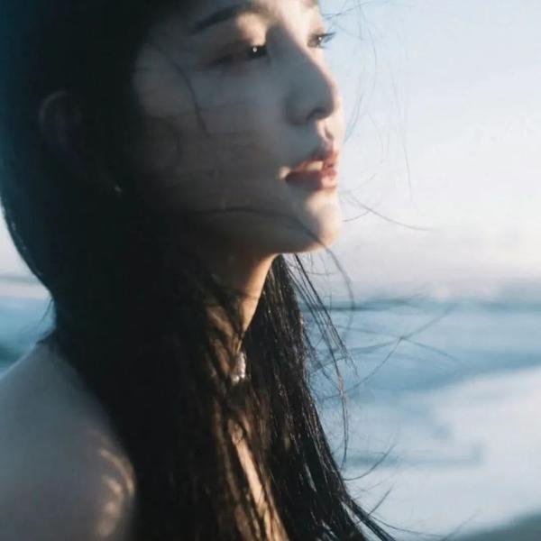 自缚禁地五百年我弃宗门当散修